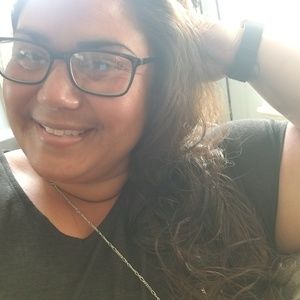 Meet your Posher, Cecilia